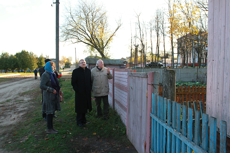 “At Night, I Sit Here and Speak to Them” A Tribute to Isaac and Lyudmila Kushnir