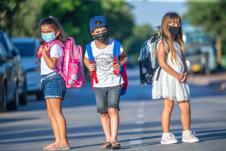 'גם טקס בזום הוא טקס': לעלות לכיתה א' בימי קורונה